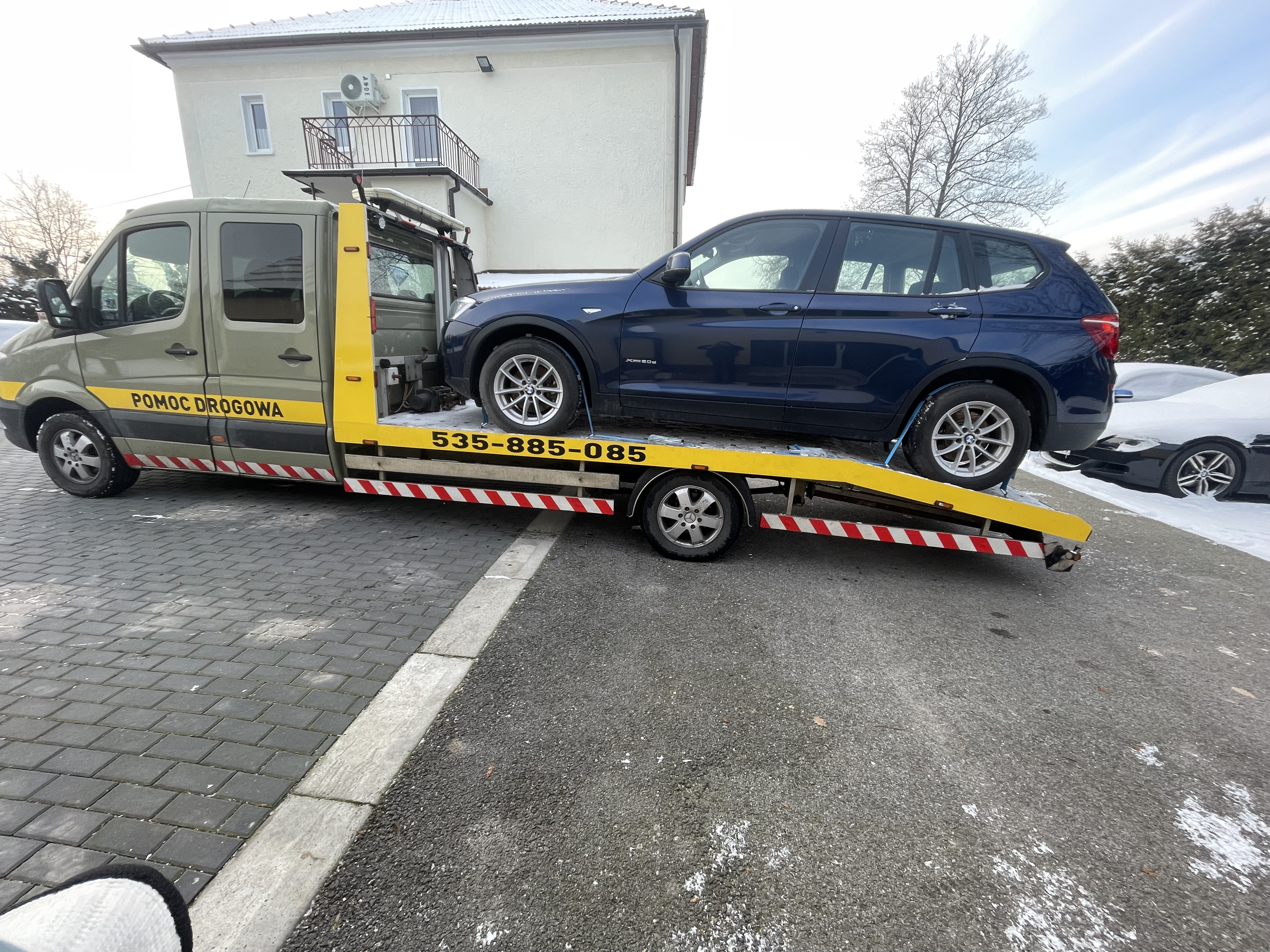 Laweta Rząska Pomoc Drogowa